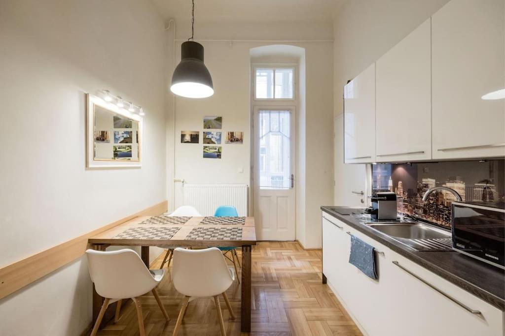 Klarahome Apartment Budapest Ngoại thất bức ảnh